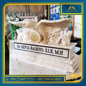 Papan Nama Meja Onyx produk papan nama mewah dari onyx tulungagung