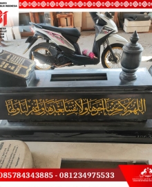 Kijing Makam Bokoran Granit
